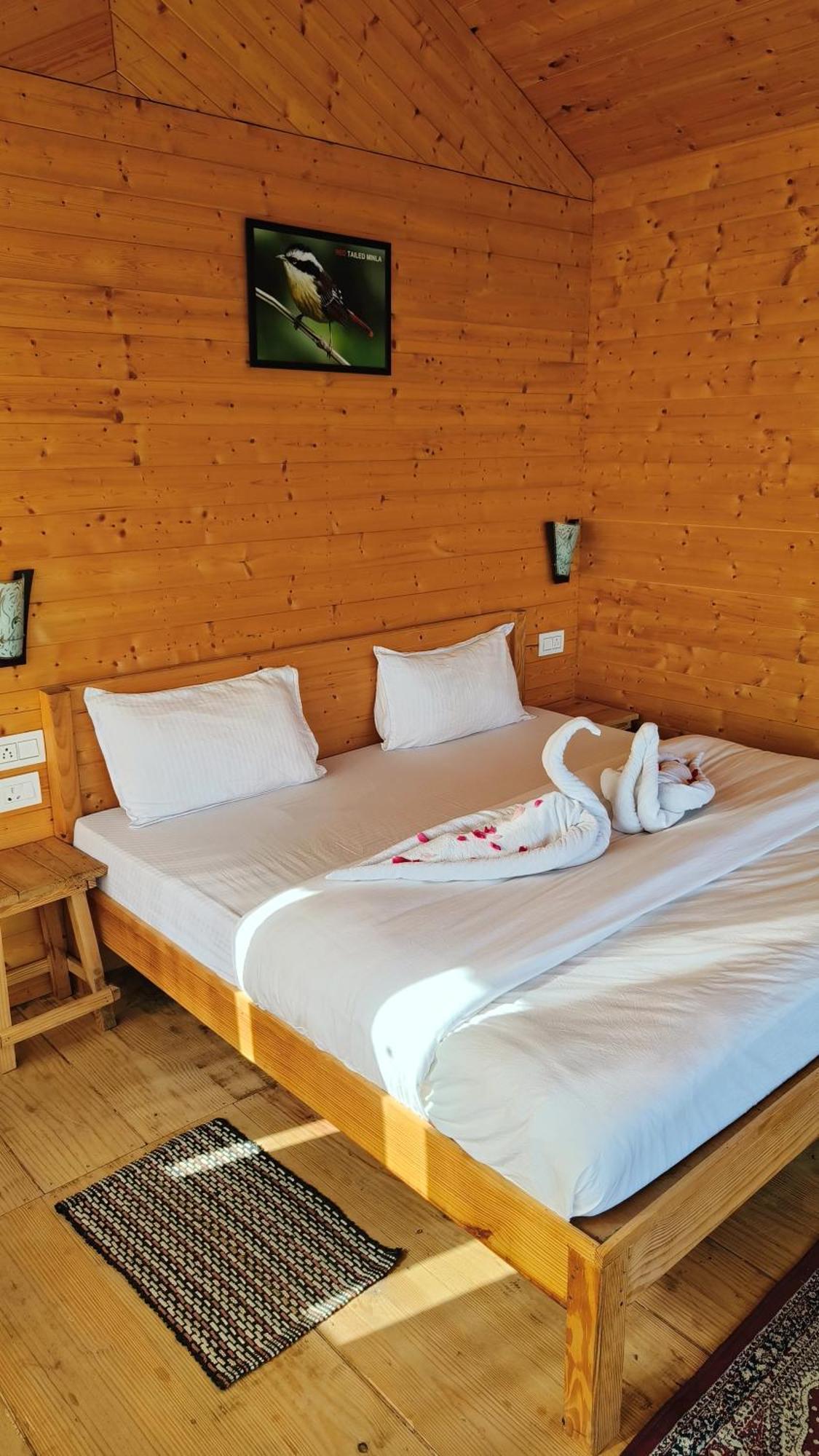 The Sunbird Retreat Resort Nainital Esterno foto
