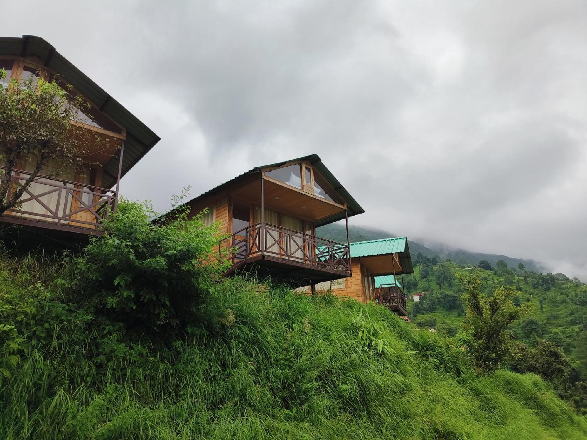 The Sunbird Retreat Resort Nainital Esterno foto